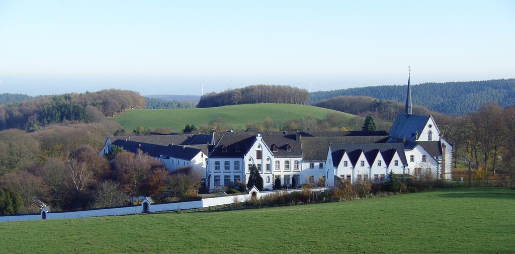 Hotel Restaurant Schmidter Bauernstube นีเด็กเกน ภายนอก รูปภาพ